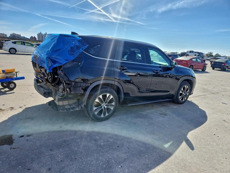 Photo 3 from auction – 2020 TOYOTA HIGHLANDER with VIN 5TDGZRAH4LS000131