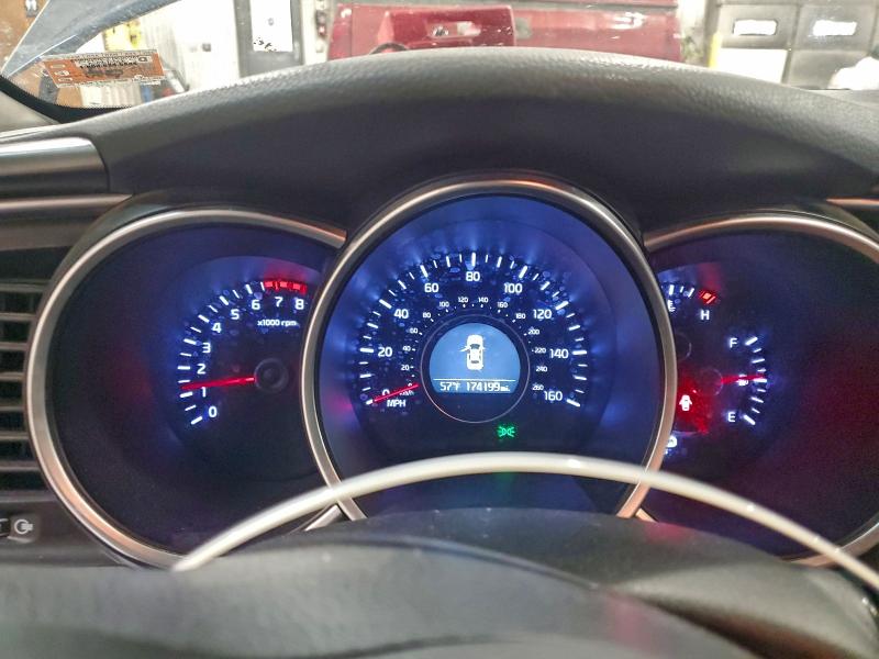 Photo 9 from auction – 2015 KIA OPTIMA LX with VIN KNAGM4A73F5558729