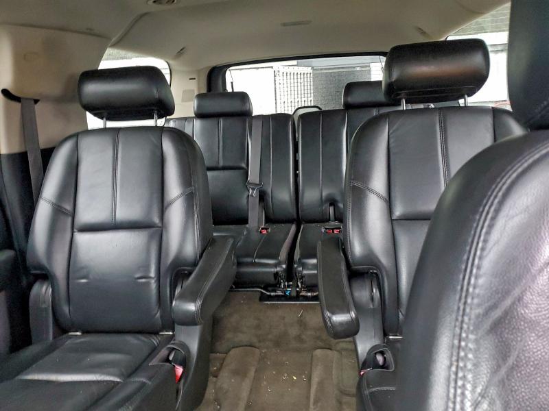 Photo 10 from auction – 2007 CHEVROLET SUBURBAN C with VIN 3GNFC16047G287080