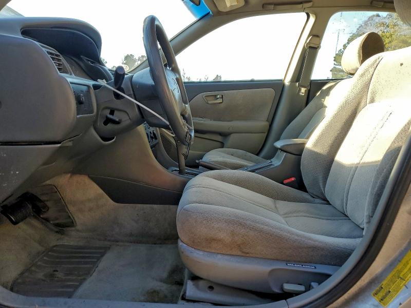 Photo 7 from auction – 2000 TOYOTA CAMRY with VIN 4T1BF28K9YU094954