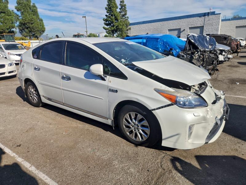Photo 4 from auction – 2012 TOYOTA PRIUS PLUG with VIN JTDKN3DP0C3023896