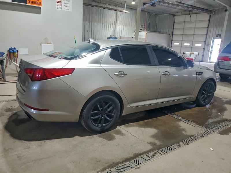 Photo 3 from auction – 2013 KIA OPTIMA LX with VIN KNAGM4A7XD5353843