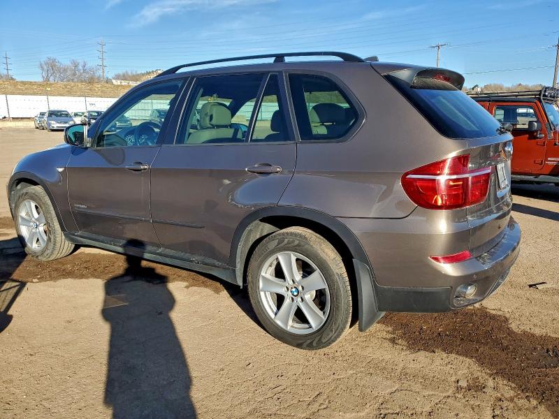 Photo 2 from auction – 2012 BMW X5 XDRIVE3 with VIN 5UXZW0C53C0B88421