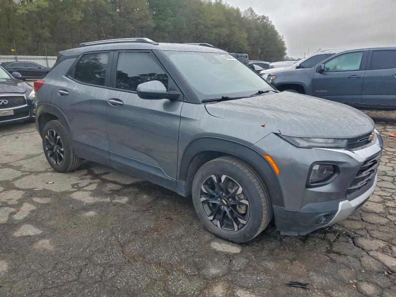 Photo 4 from auction – 2021 CHEVROLET TRAILBLAZE with VIN KL79MPSL6MB035242