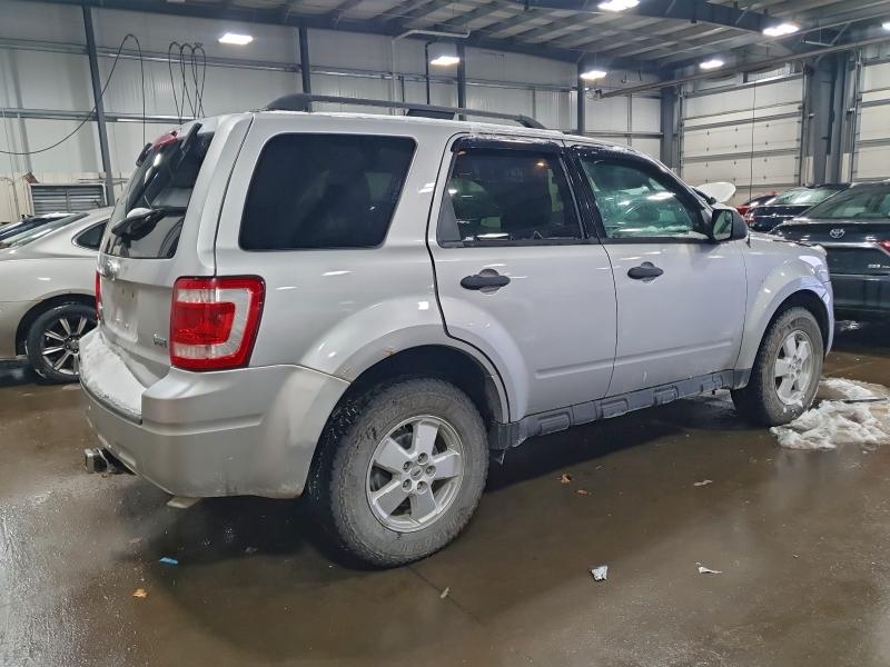 Photo 3 from auction – 2010 FORD ESCAPE XLT with VIN 1FMCU9DG7AKC31377