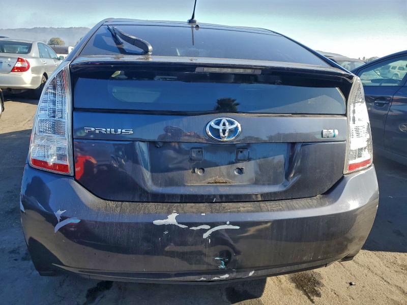 Photo 6 from auction – 2011 TOYOTA PRIUS with VIN JTDKN3DU6B0253917