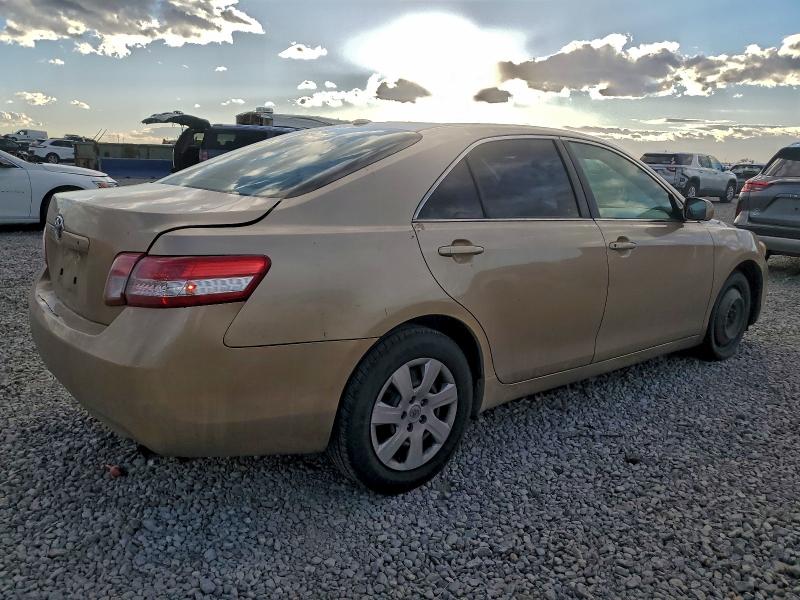 Photo 3 from auction – 2010 TOYOTA CAMRY BASE with VIN 4T4BF3EKXAR054260