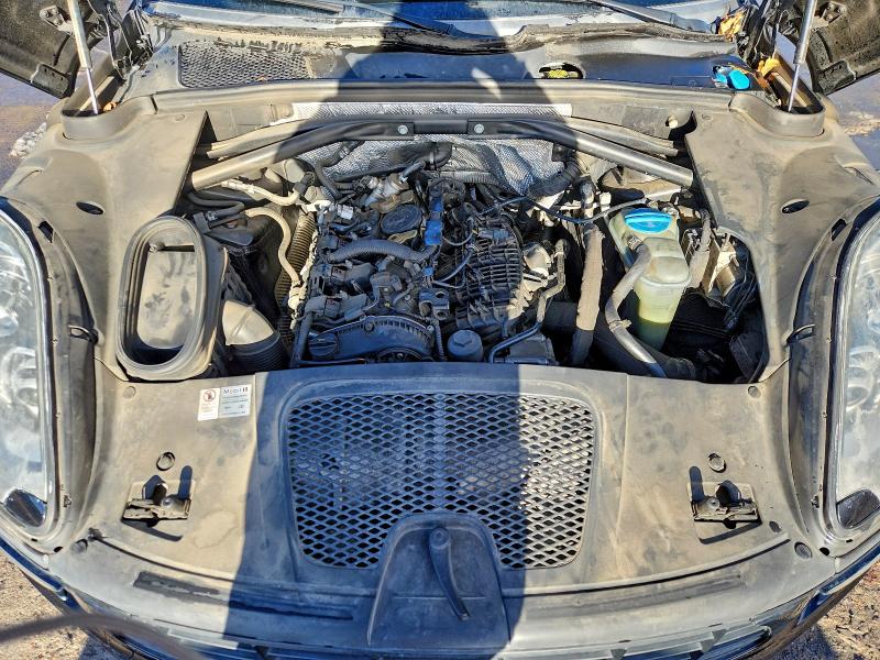 Photo 12 from auction – 2017 PORSCHE MACAN with VIN WP1AA2A55HLB04211