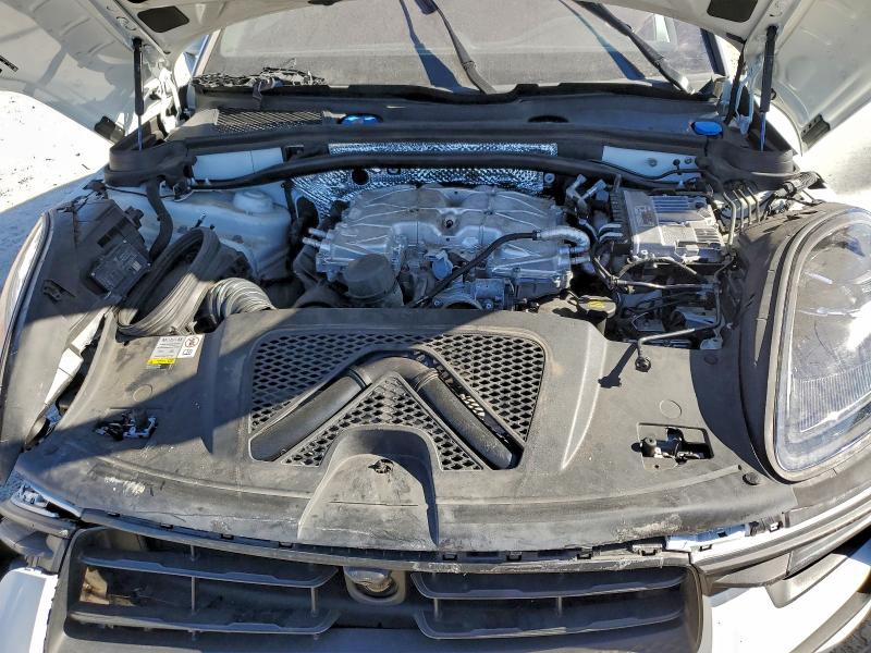 Photo 12 from auction – 2023 PORSCHE MACAN S with VIN WP1AG2A59PLB39007