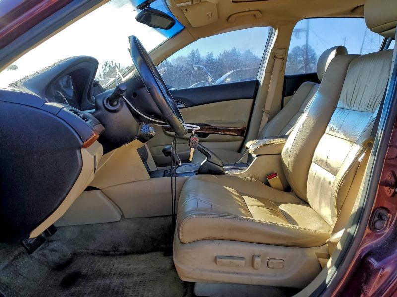 Photo 7 from auction – 2011 HONDA ACCORD EXL with VIN 1HGCP2F8XBA073795