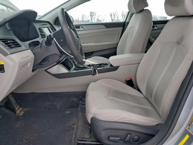 Photo 7 from auction – 2015 HYUNDAI SONATA SE with VIN 5NPE24AF4FH216083