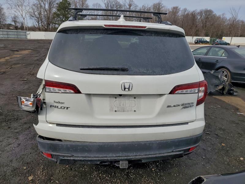 Photo 6 from auction – 2022 HONDA PILOT BLAC with VIN 5FNYF6H7XNB030993