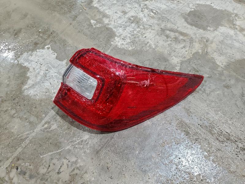 Photo 13 from auction – 2019 SUBARU OUTBACK 3. with VIN 4S4BSENC0K3359137