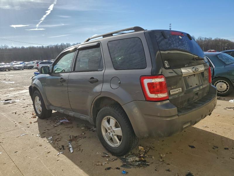 Photo 2 from auction – 2011 FORD ESCAPE XLT with VIN 1FMCU9DG5BKA67127