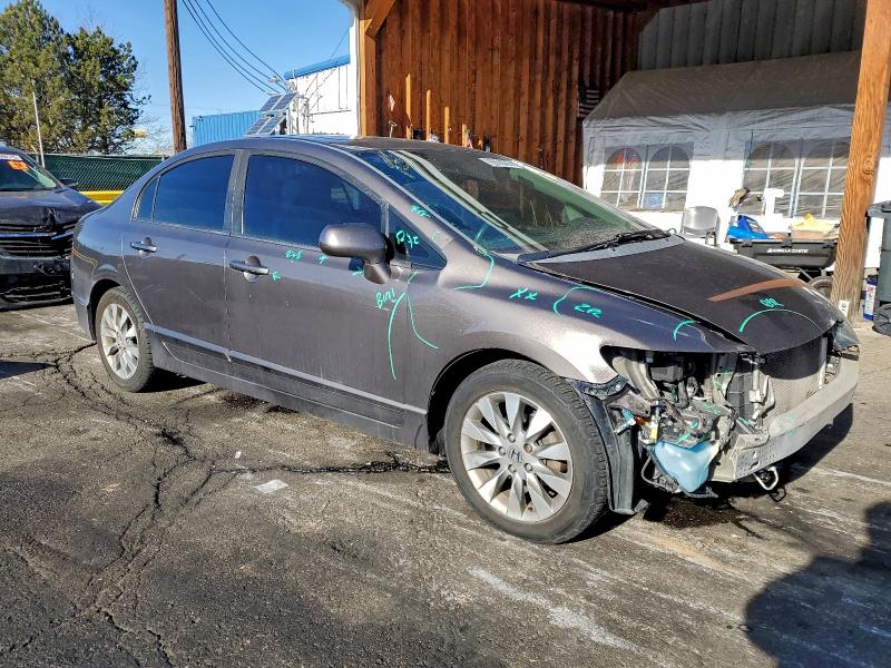 Photo 4 from auction – 2010 HONDA CIVIC EX with VIN 19XFA1F85AE076560