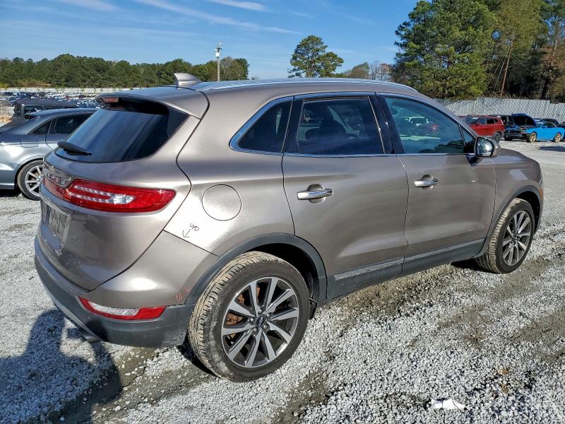 Photo 3 from auction – 2019 LINCOLN MKC RESERV with VIN 5LMCJ3D95KUL15188