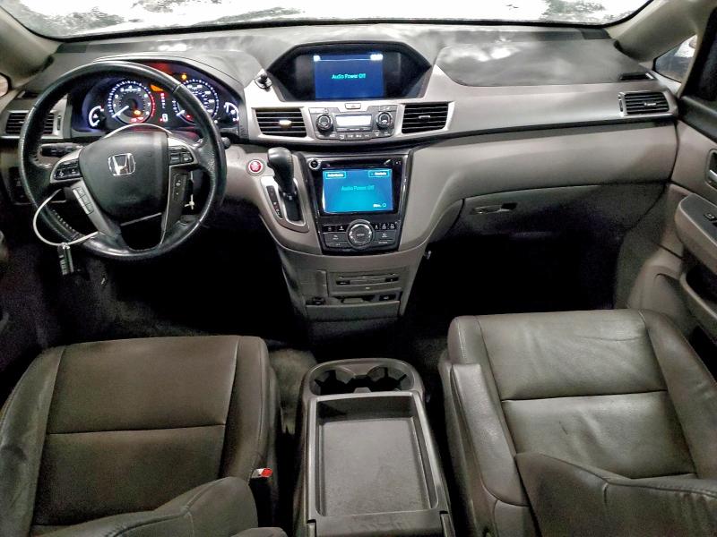 Photo 8 from auction – 2015 HONDA ODYSSEY TO with VIN 5FNRL5H91FB014384