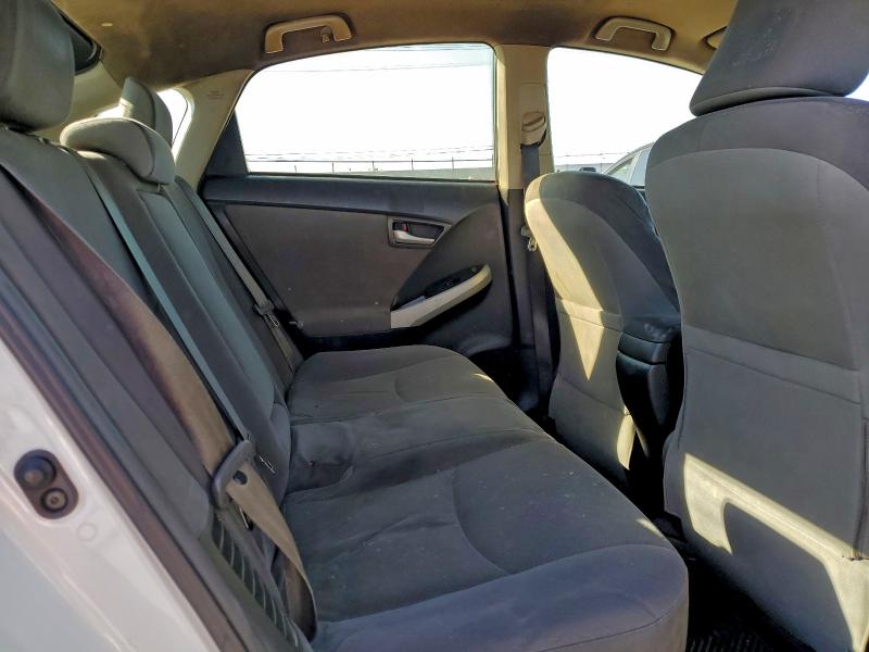 Photo 10 from auction – 2013 TOYOTA PRIUS with VIN JTDKN3DU4D5633568