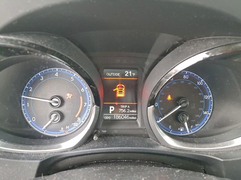 Photo 9 from auction – 2015 TOYOTA COROLLA L with VIN 2T1BURHE3FC297183