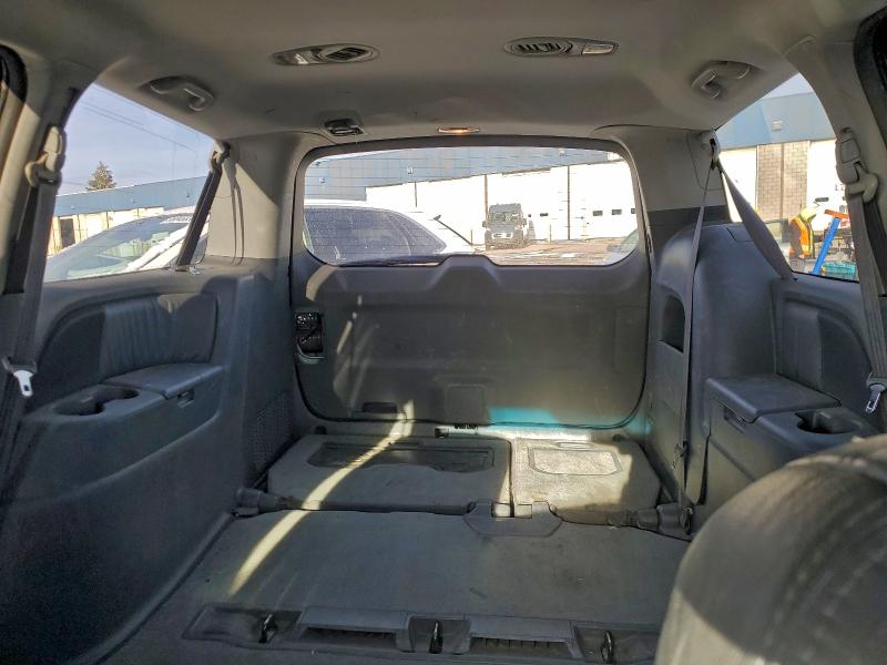 Photo 10 from auction – 2006 HONDA ODYSSEY EX with VIN 5FNRL38786B068848