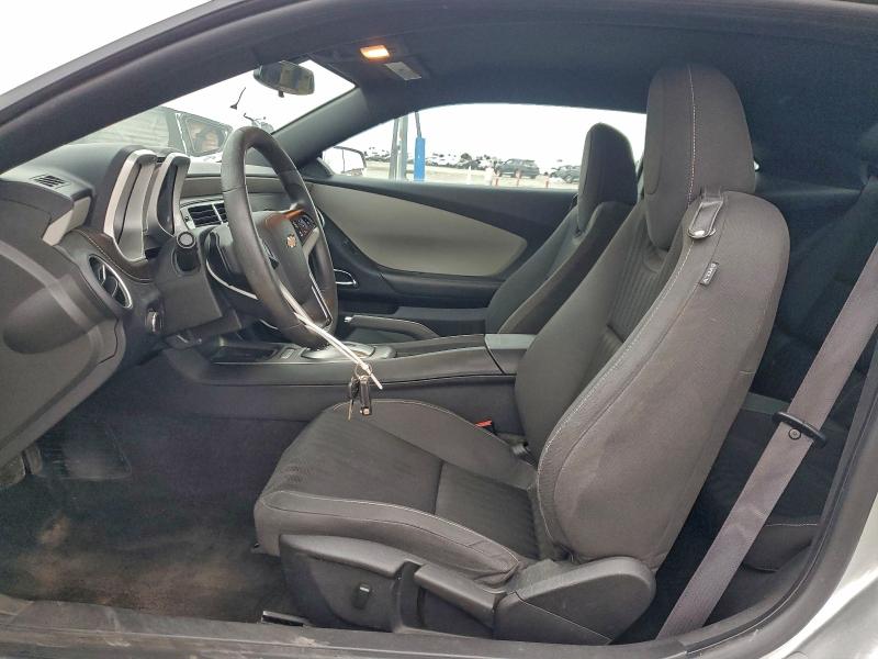 Photo 7 from auction – 2015 CHEVROLET CAMARO LS with VIN 2G1FB1E38F9239039