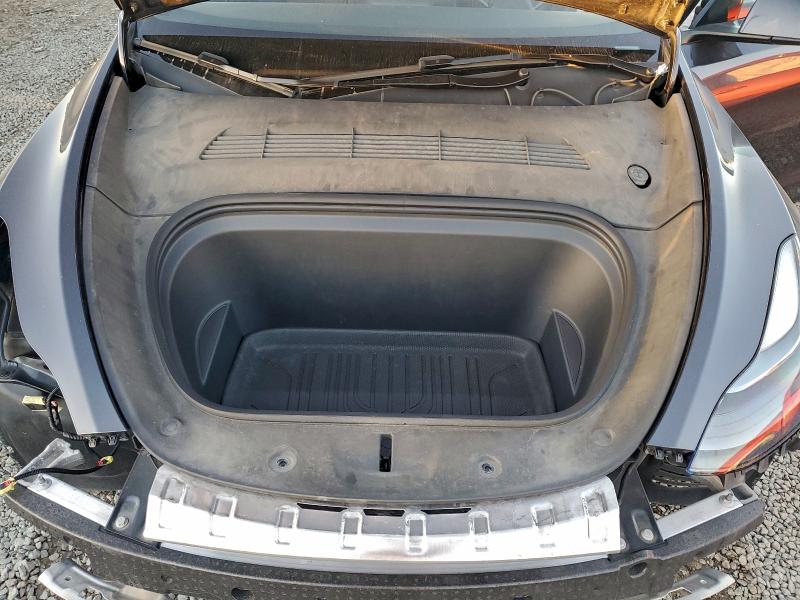 Photo 11 from auction – 2024 TESLA MODEL Y with VIN 7SAYGDEE4RA218242