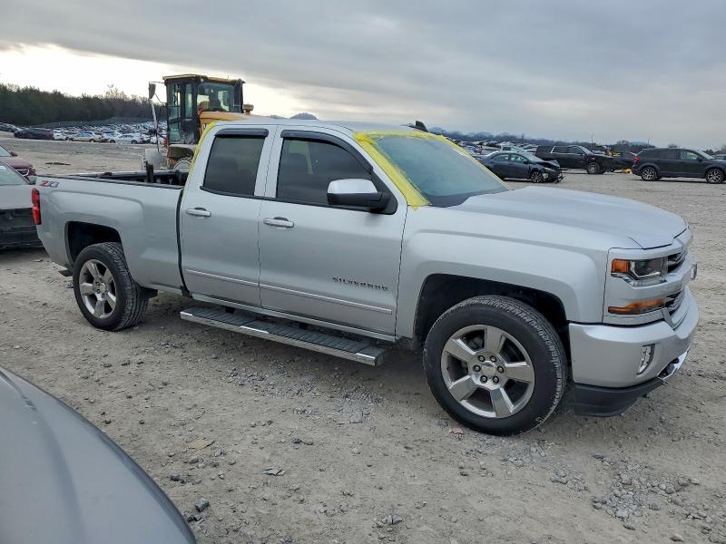 Photo 4 from auction – 2018 CHEVROLET SILVERADO with VIN 1GCVKREC6JZ244207