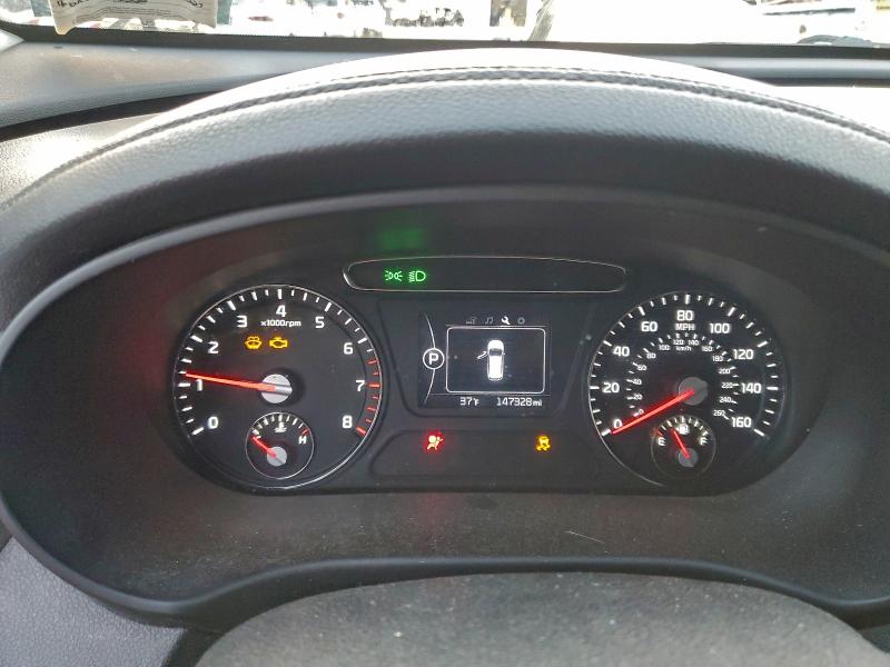 Photo 9 from auction – 2016 KIA SORENTO LX with VIN 5XYPGDA39GG073527