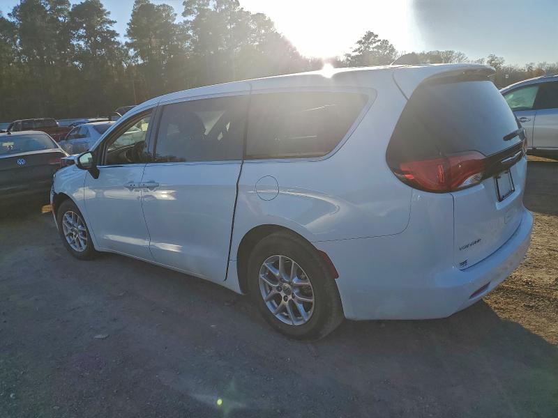 Photo 2 from auction – 2022 CHRYSLER VOYAGER LX with VIN 2C4RC1CG7NR208547