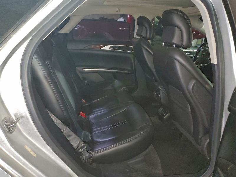 Foto 10 de la subasta – 2016 LINCOLN MKZ con VIN 3LN6L2JK0GR617305