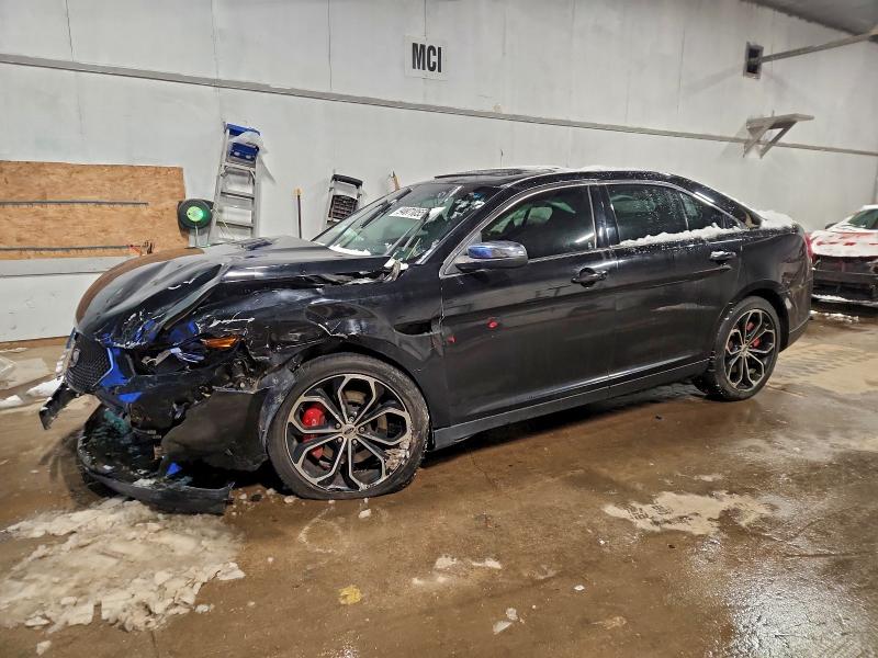 FORD TAURUS SHO 2016 with VIN 1FAHP2KT0GG143281 - Photo from auction