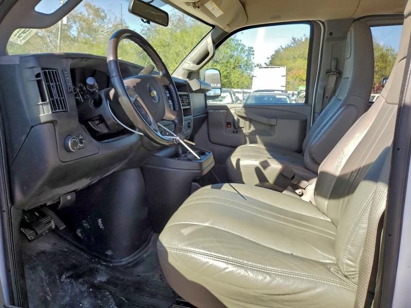 Photo 7 from auction – 2017 CHEVROLET EXPRESS G3 with VIN 1GAZGNFF0H1110167