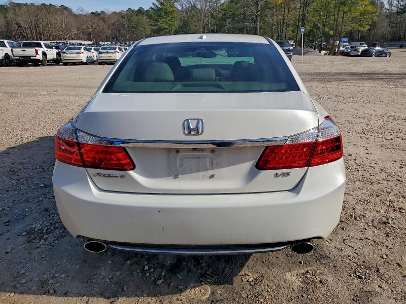 Photo 6 from auction – 2013 HONDA ACCORD with VIN 1HGCR3F83DA010704