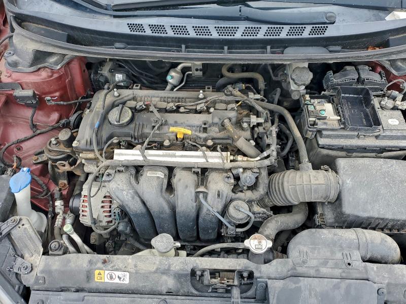 Photo 11 from auction – 2013 HYUNDAI ELANTRA GL with VIN 5NPDH4AE2DH218705