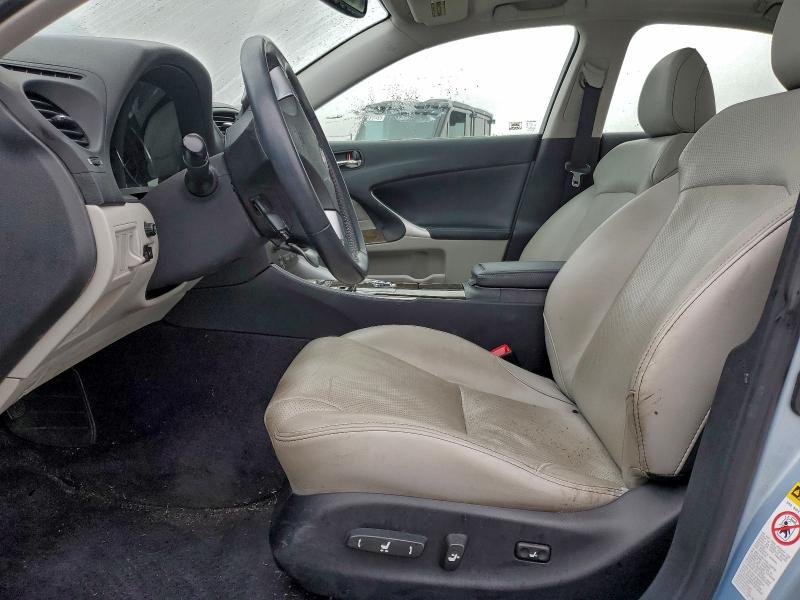 Photo 7 from auction – 2011 LEXUS IS 250 with VIN JTHCF5C2XB5047126