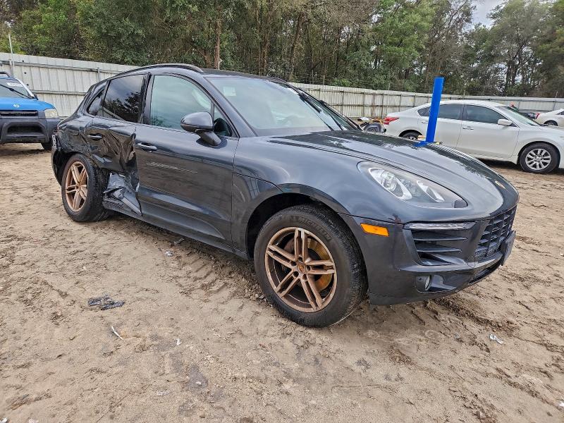 Photo 4 from auction – 2018 PORSCHE MACAN with VIN WP1AA2A5XJLB07501