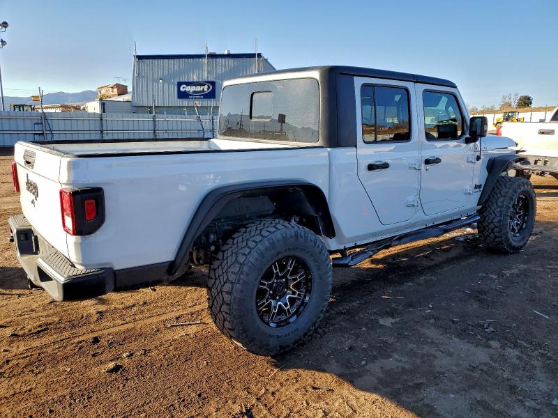 Photo 3 from auction – 2020 JEEP GLADIATOR with VIN 1C6HJTAG1LL174845