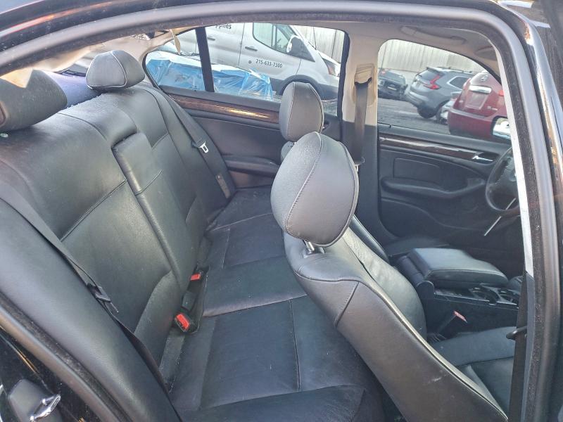 Photo 10 from auction – 2003 BMW 325 I with VIN WBAEV334X3KL79666