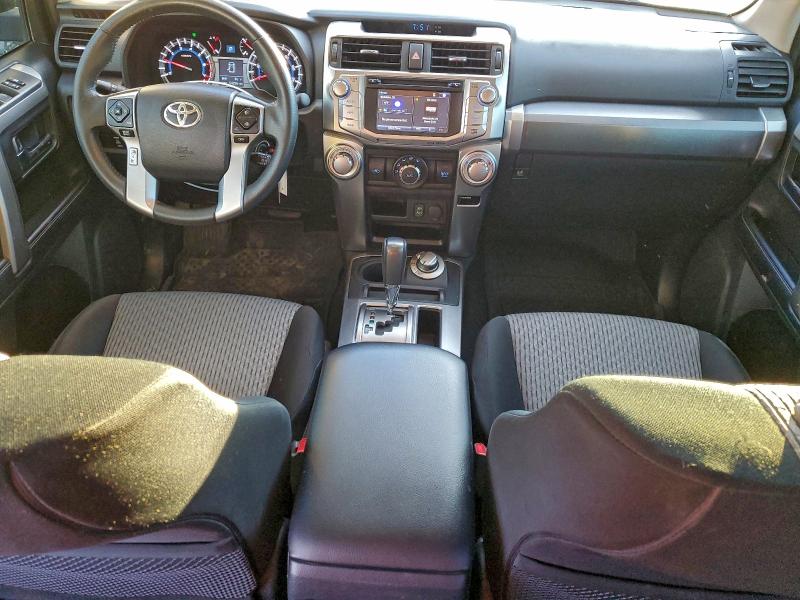 Photo 8 from auction – 2019 TOYOTA 4RUNNER with VIN JTEBU5JR6K5672296