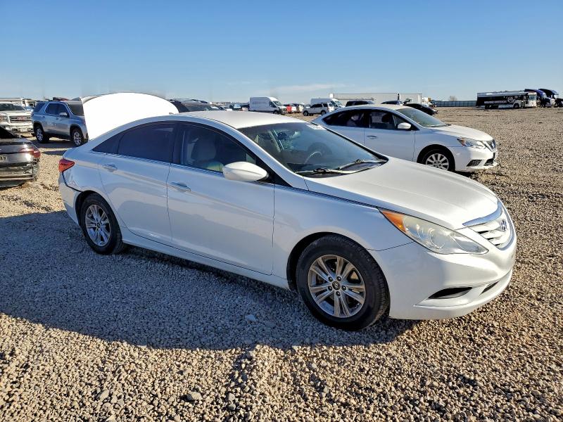 Photo 4 from auction – 2013 HYUNDAI SONATA GLS with VIN 5NPEB4AC6DH737034
