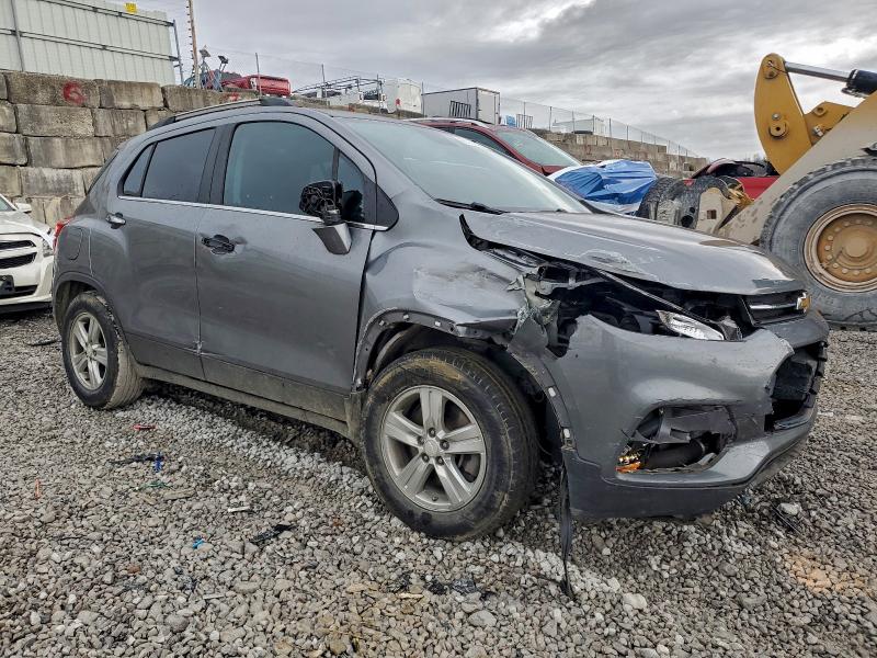Фото 4 с аукциона – 2020 CHEVROLET TRAX с VIN 3GNCJLSB9LL327375