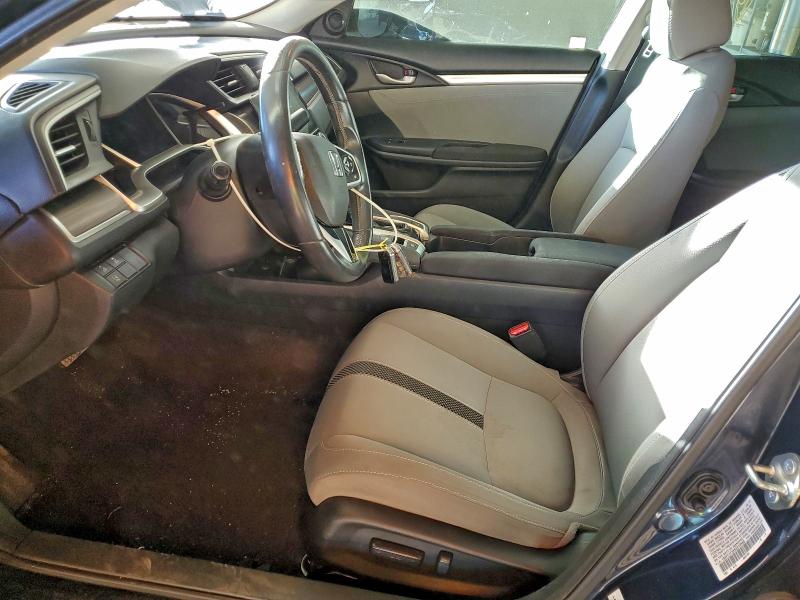 Photo 7 from auction – 2019 HONDA CIVIC with VIN 19XFC1F3XKE019559