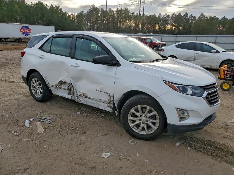 Photo 4 from auction – 2018 CHEVROLET EQUINOX LS with VIN 2GNAXHEV3J6122113