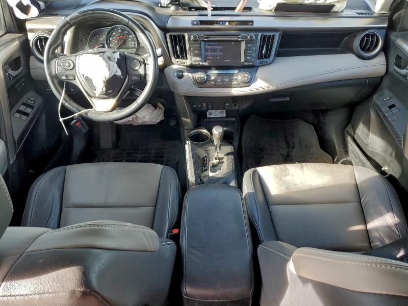 Photo 8 from auction – 2015 TOYOTA RAV4 LIMIT with VIN 2T3DFREV6FW383293