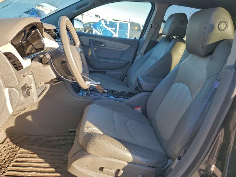 Photo 7 from auction – 2016 CHEVROLET TRAVERSE with VIN 1GNKRHKD8GJ117365