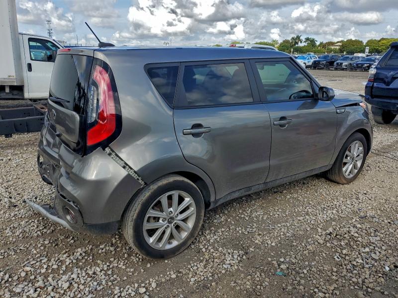 Photo 3 from auction – 2019 KIA SOUL with VIN KNDJP3A54K7698196
