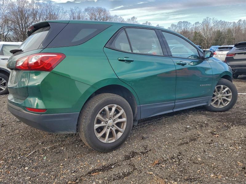 Photo 3 from auction – 2019 CHEVROLET EQUINOX with VIN 2GNAXHEV6K6195378