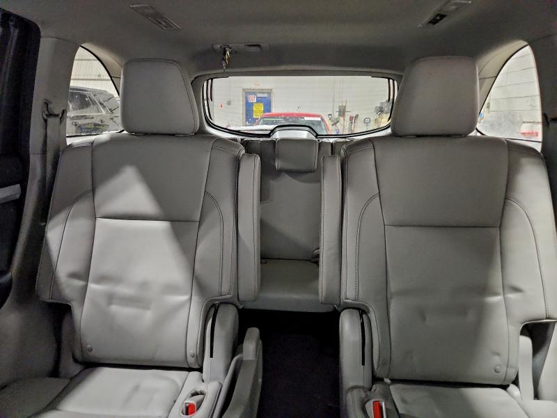 Foto 10 de la subasta – 2015 TOYOTA HIGHLANDER con VIN 5TDJKRFH7FS168434