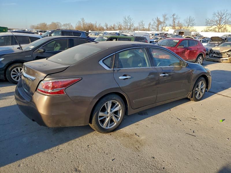 Photo 3 from auction – 2015 NISSAN ALTIMA with VIN 1N4AL3AP0FC107314