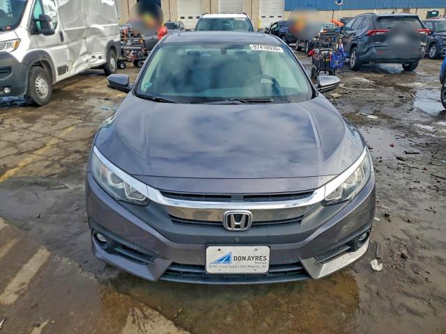 Photo 5 from auction – 2017 HONDA CIVIC EX with VIN 19XFC1F30HE029235